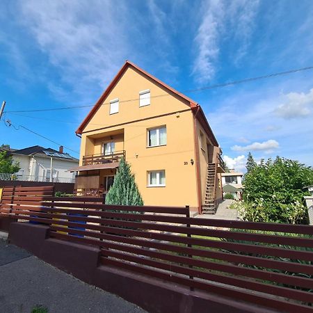Katalin Apartmanhaz Miskolc Eksteriør billede