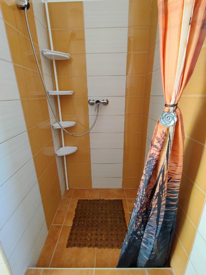 Katalin Apartmanhaz Miskolc Eksteriør billede